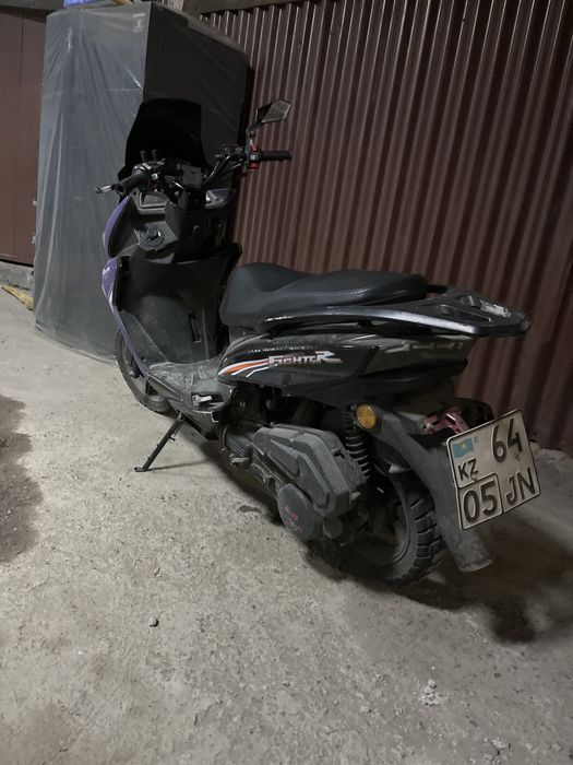 Мопед макси.