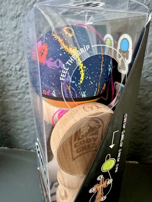 Kendama  SWEETS Originală USA Cody Griz