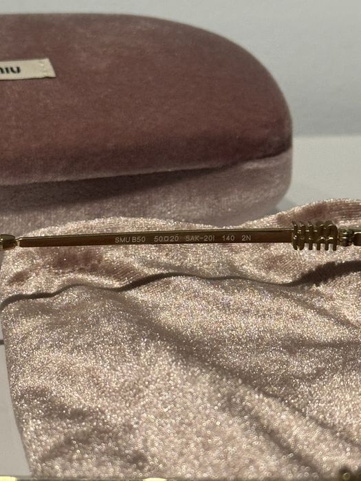 Слънчеви Очила Miu Miu - Оригинални