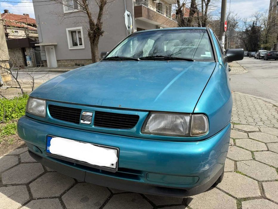 SEAT Cordoba 1,6 бензин климатик 1997