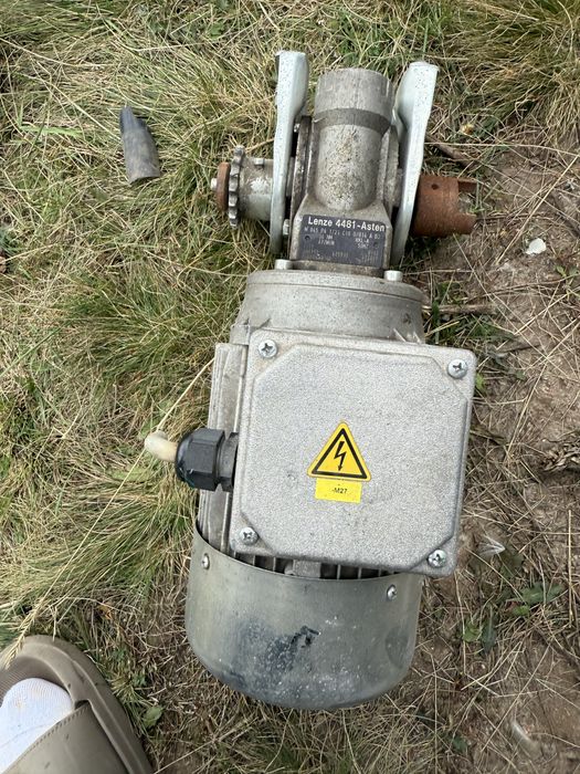 Электродвигатель