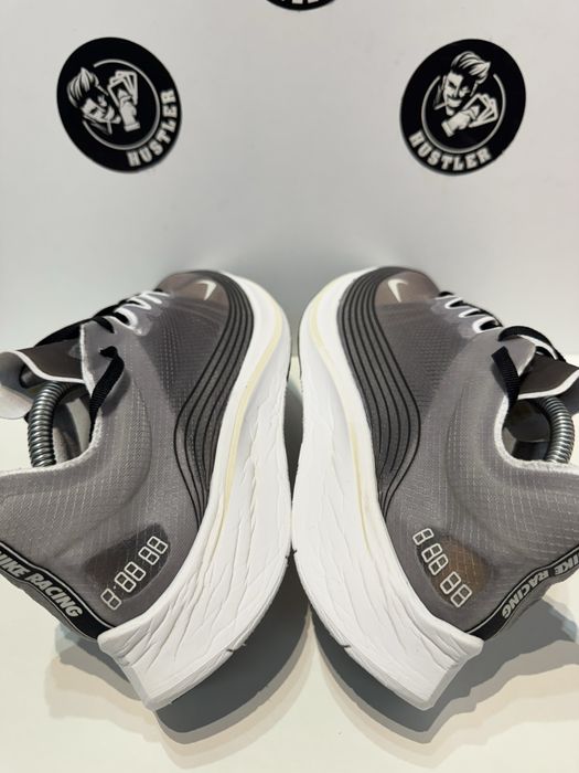 Маратонки NIKE ZOOM FLY .Номер 42.5