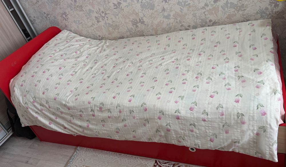 Продам детскую мебель