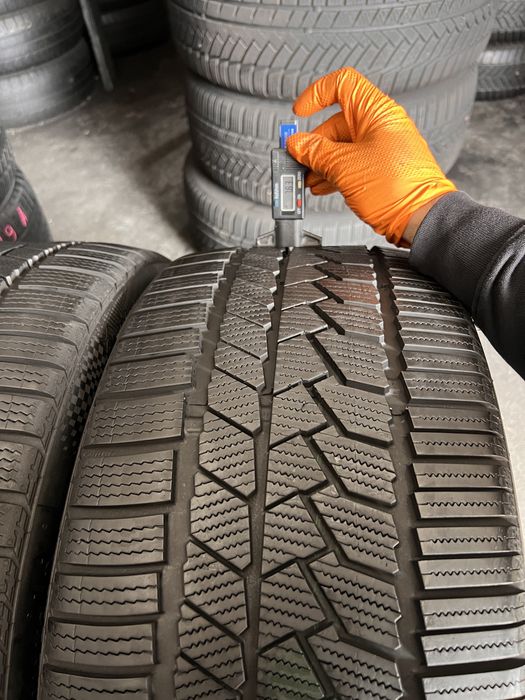 2 anvelope iarna ca NOI 255/35/19 , Continental RunFlat , DOT 4622