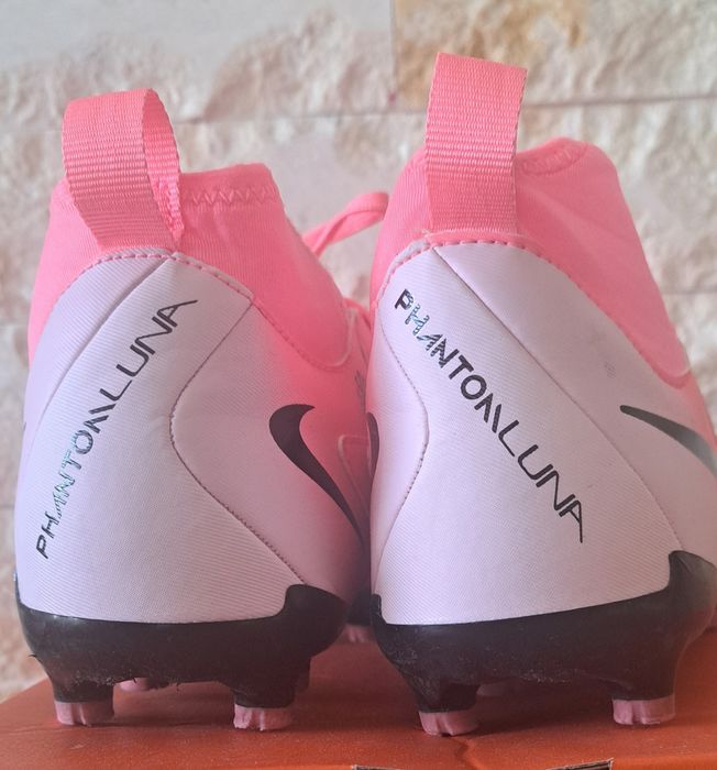 Бутонки nike phantom luna 36