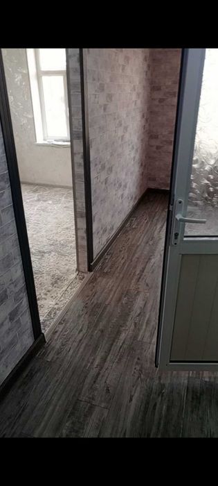 Вир хонали квартира сотилади ремонт билан. Хаваст.