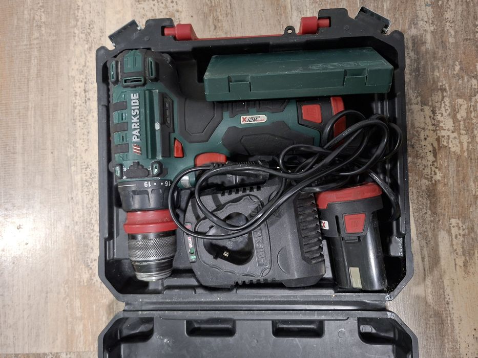 Винтоверт Parkside + 2 батерии
