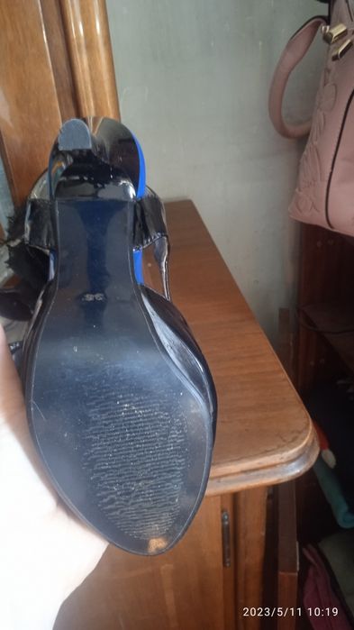 Туфли на каблуке 37 ,36 р