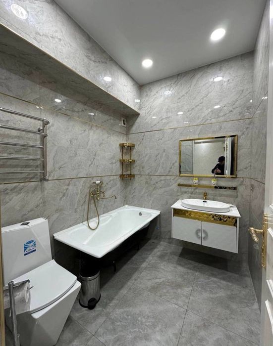 4 комн. Квартира  Жангох Ц-15