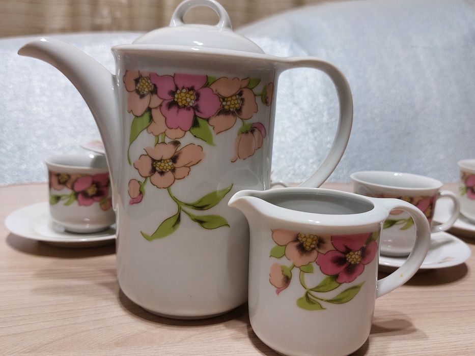 Кофейный сервиз на 6 персон