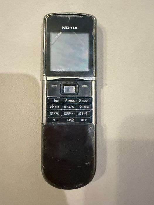 Телефон Nokia 8800 б/у