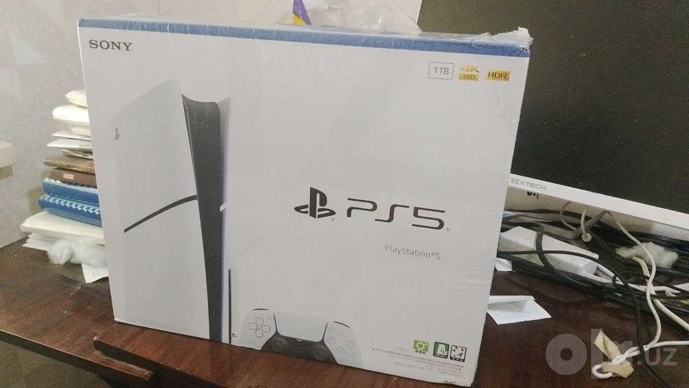 Продаётся Sony Playstation 5 Disc Edition 825 Gb
