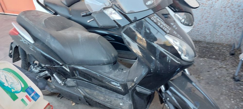 Ямаха Х-макс(Yamaha x-max 400,300,250,125)2016-2022 на части