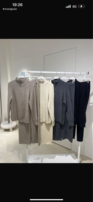 Продам теплый костюм от NORA