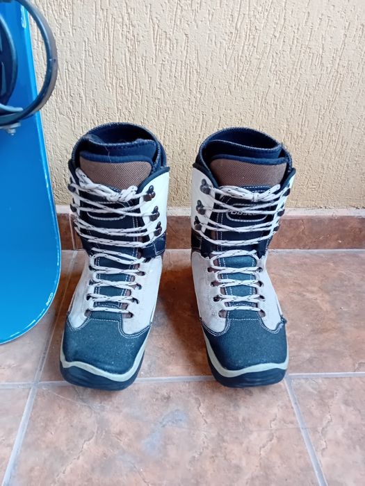 Snowboard oxygen + ghete.