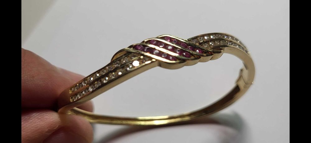 Bratara superba din aur galben 18k cu rubine 0.75ct + diamante 1.05ct