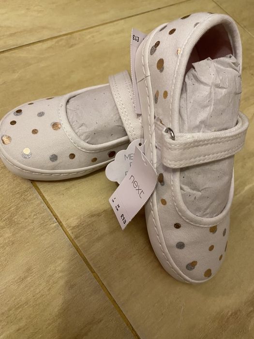 Pantofi bãiat si fetita