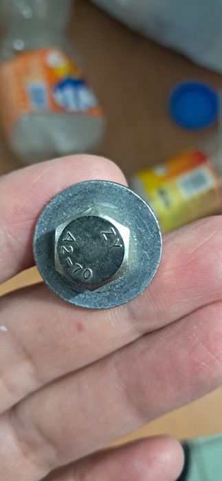 Продам для крепежа