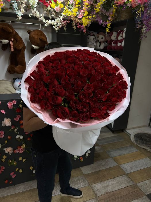 Красные розы по 350тг