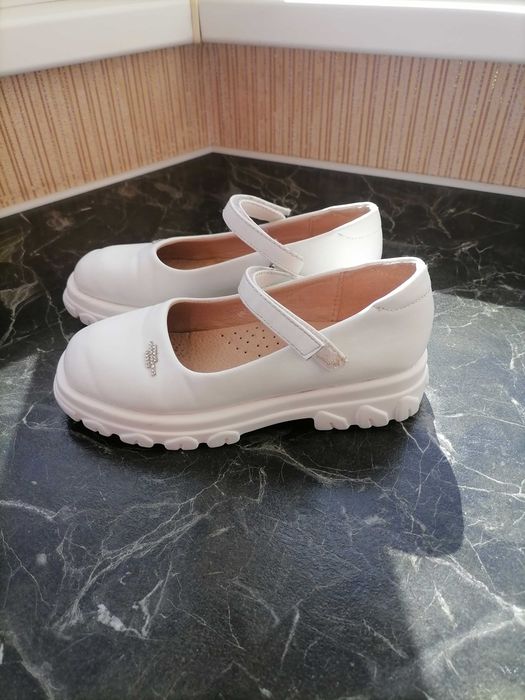 Туфли для девочки