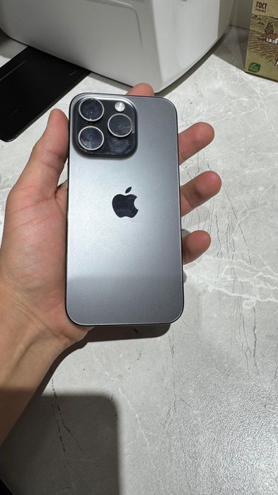Iphone 15 pro с гаранти