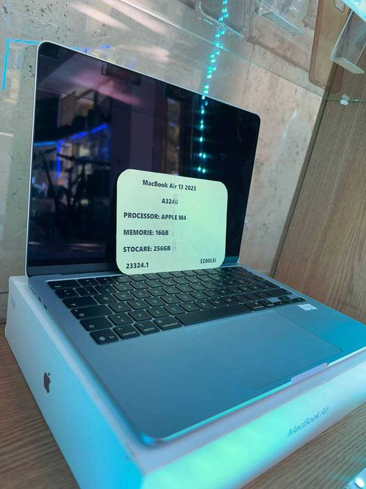 macbook air 13 2025 (m1) staramanet