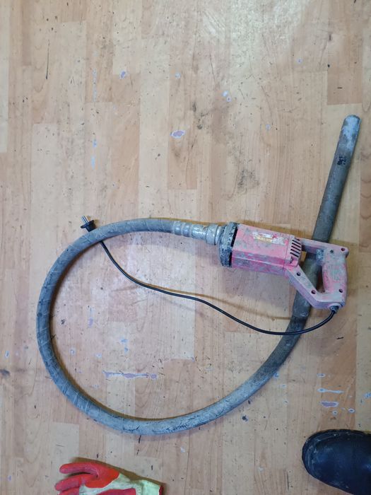 Вибратор для бетона