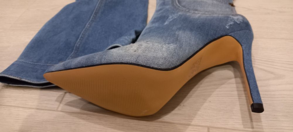 Дамски ботуши, висок ток от деним