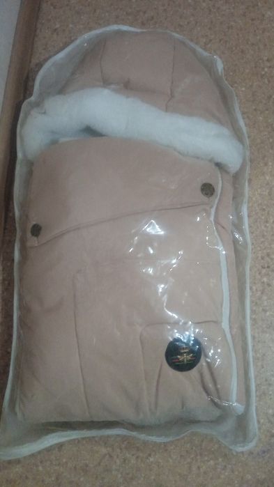 Продам конверт на выписку