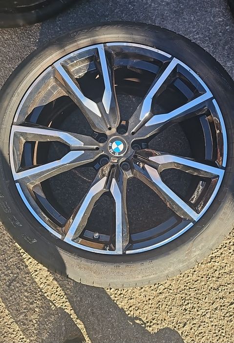 Оригинални Джанти с Гуми BMW 22