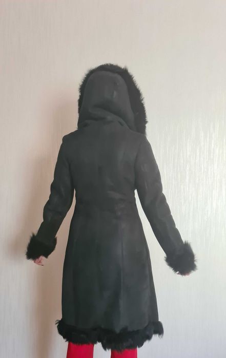 Продам дубленку размер 42-44 бу