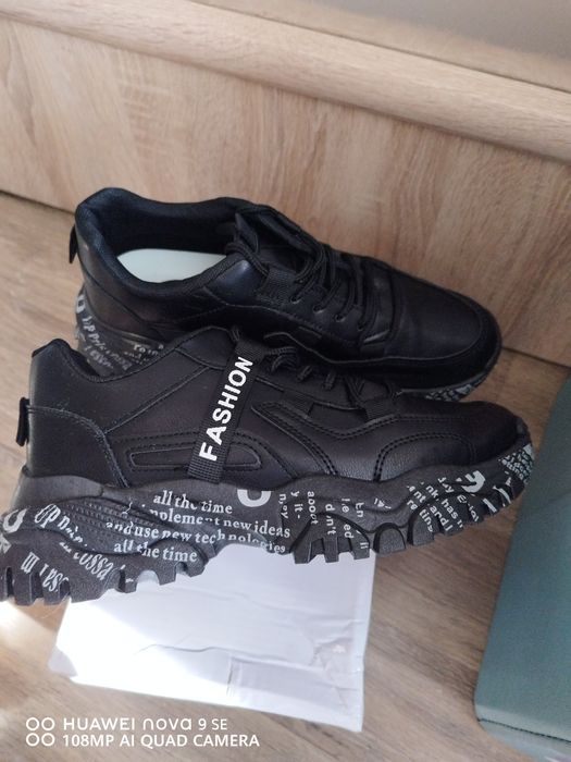 Дамски обувки 39 номер