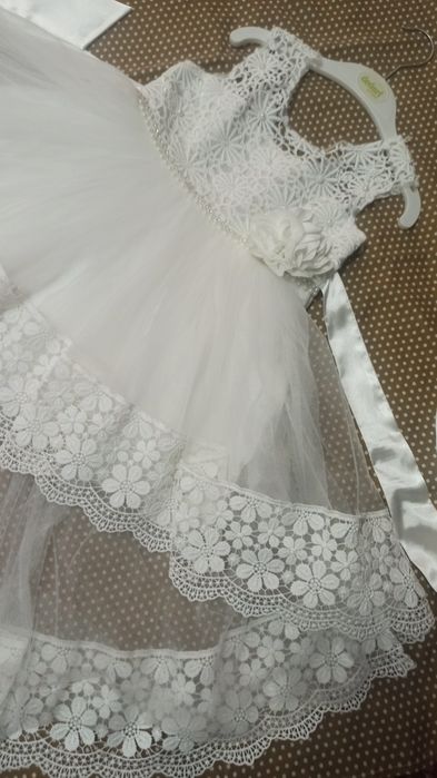 Продаётся платья