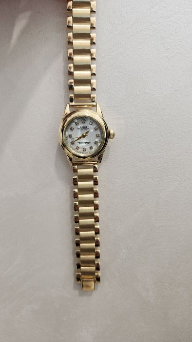 Золотые часы Rolex