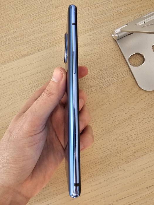 OnePlus 7t  blue glacier 256gb