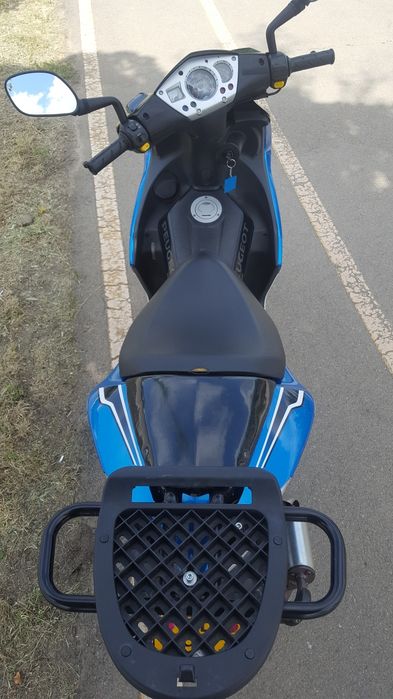 Scuter/moped Peugeot Jet C Tech ,49 cm (cat B)