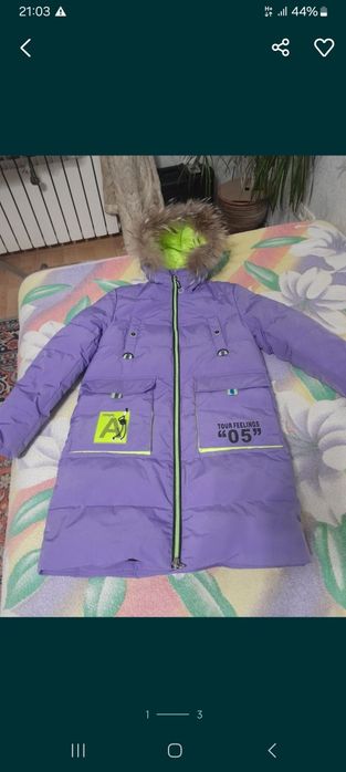 Продам зимнюю куртку для девочки