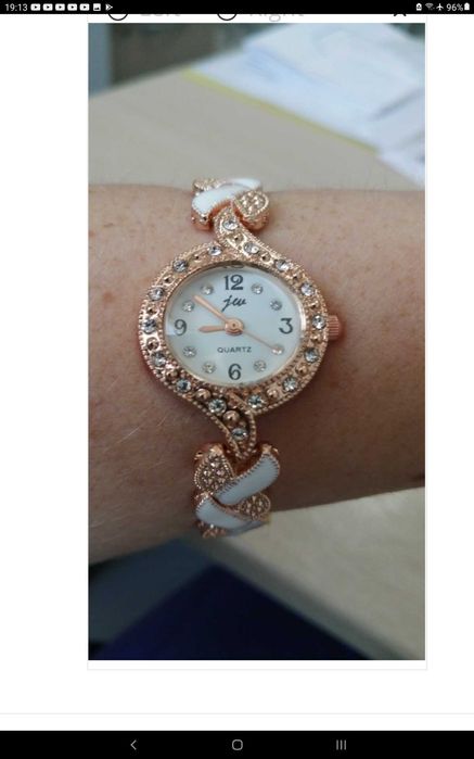 Часы женские "Розовое золото с белым или розовым жемчугом", имитация!!