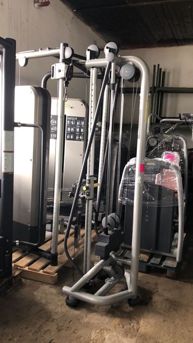 Depozit aparate fitness profesionale technogym