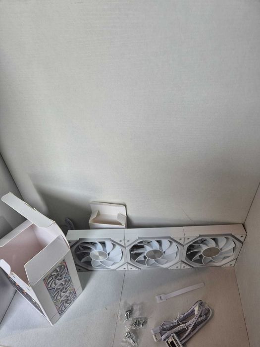 Set 3 Ventilatoare Jungle Leopard Galaxy 120mm ARGB White, Daisy Chain