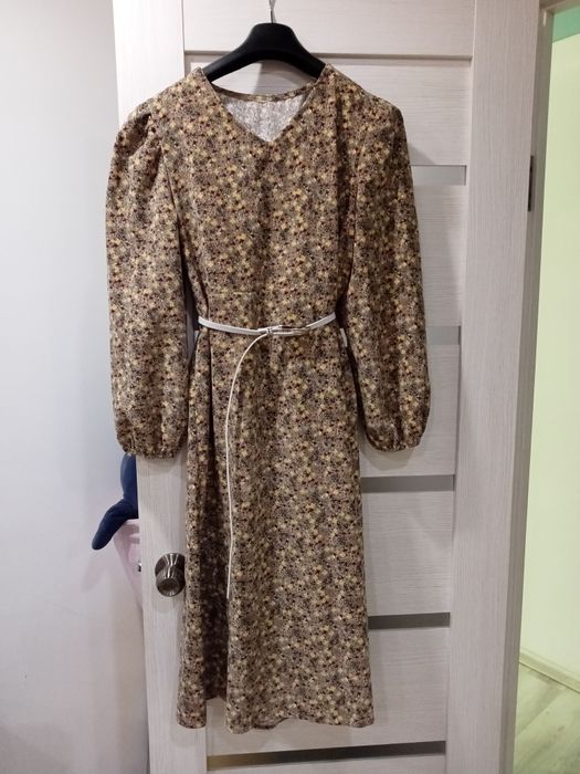 Продам отличные платья