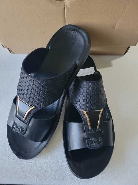 Papuci barbati eleganti 43 noi