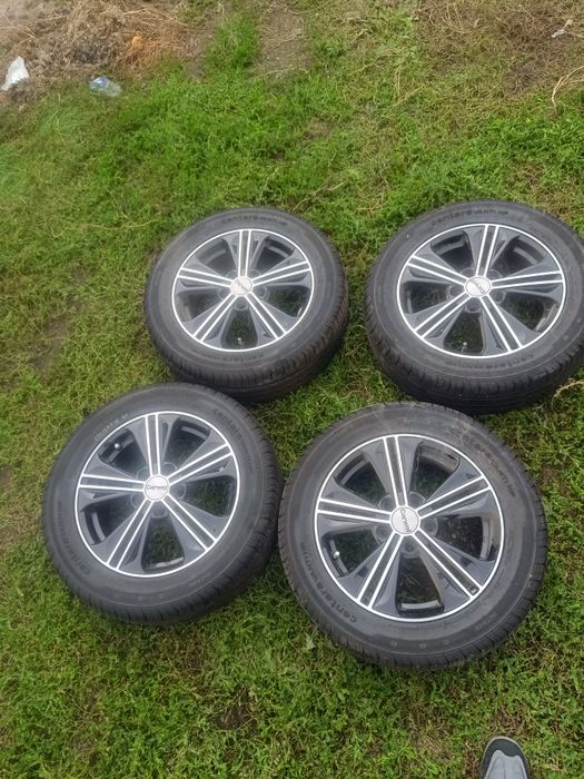 Продам диски и резиной на 16