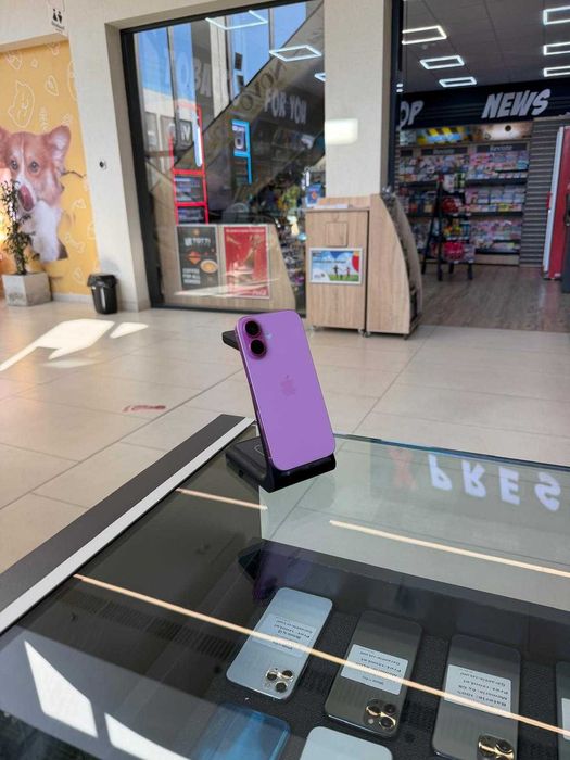 Iphone 16 | 100% Bateire | 128 GB | Posibilitate in Rate | Acceptam Si Schimburi | Livrare Toata Tara | Garantie 12 Luni .