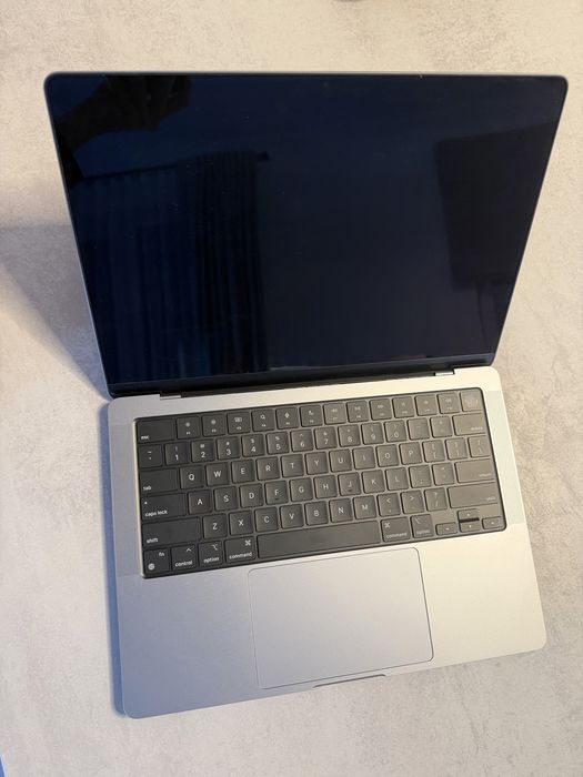 Apple MacBook Pro 14-inch (2021)