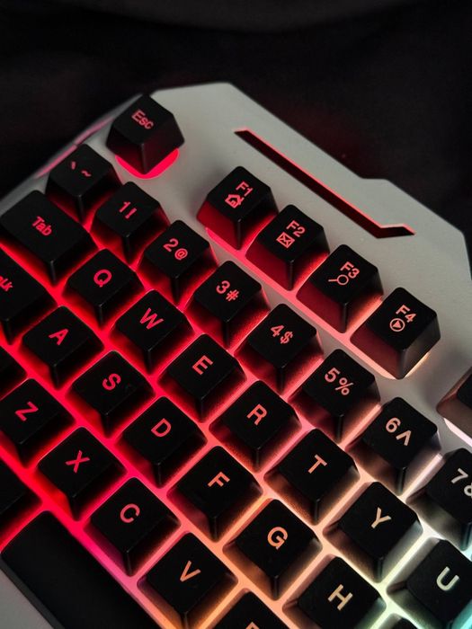 Игровые клавиатуры GX80