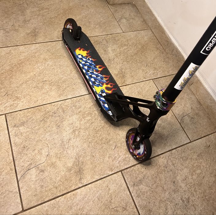 Trotineta freestyle aqvila
