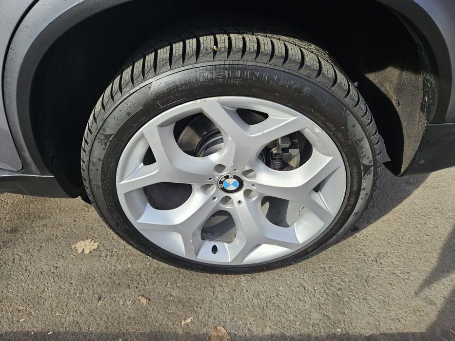 BMW X5 2011 — imagine 5