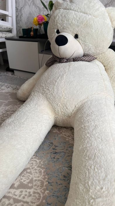 Продается мягкая игрушка Мишка 2 м .