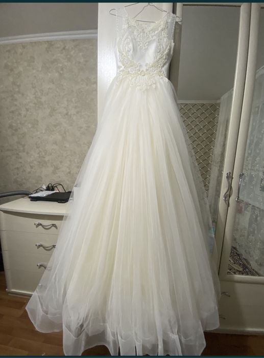 Свадебная платье